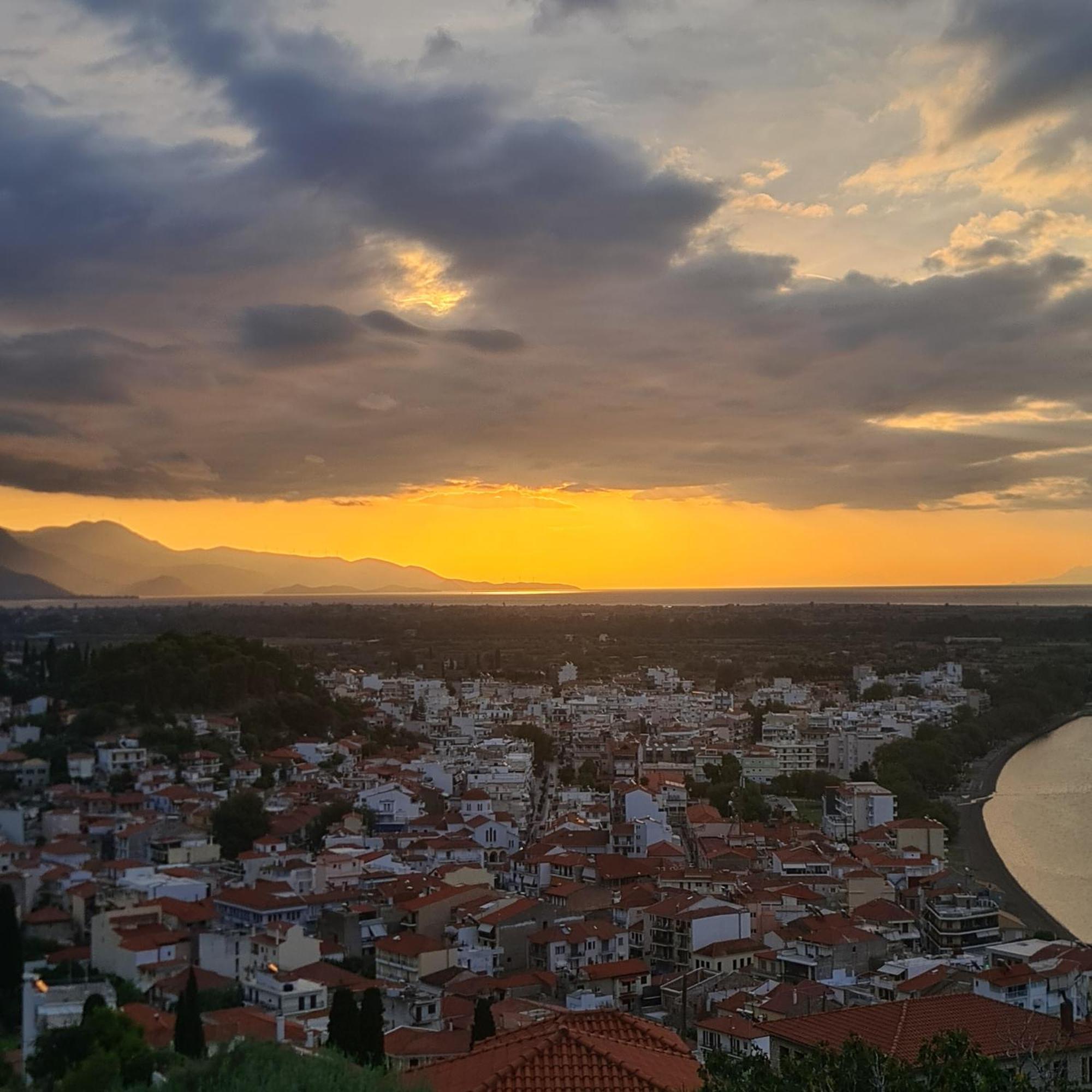 View By The Castle Nafpaktos Villa Kültér fotó